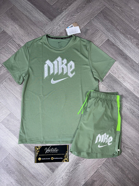 nike active, nike sportwear, activewear, khaki sportswear